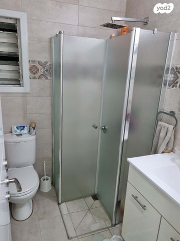 דירה, שקד 10, נווה עופר, תל כביר, תל אביב יפו