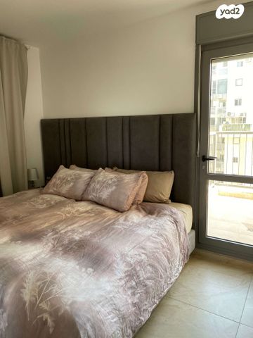 דירה, דבורה הנביאה 24, חזון עובדיה / רמת בית שמש ג-2, בית שמש