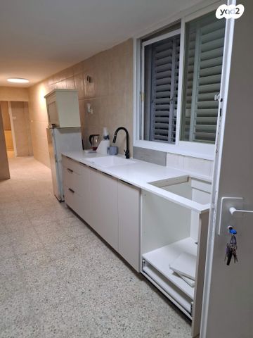 דירה, כלנית 1, מבשרת ירושלים, מבשרת ציון