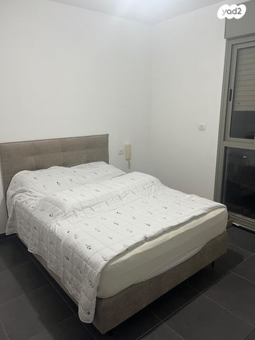 דירה, דרך לוי אשכול 70, קיראון, קרית אונו