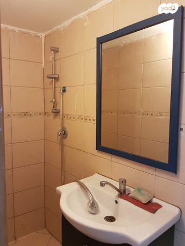 יחידת דיור, דוד רזיאל 3, הזיתים, חדרה