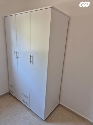 יחידת דיור, פרופ' עקיבא ארנסט סימון 2, רחובות המדע, רחובות