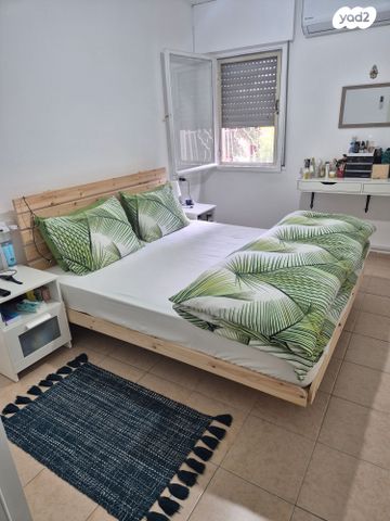 דירה, התאנה 17, המיסדים, כרמיאל