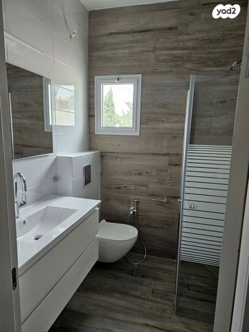 גג/ פנטהאוז, סמילנסקי 9, מרכז, הרצליה