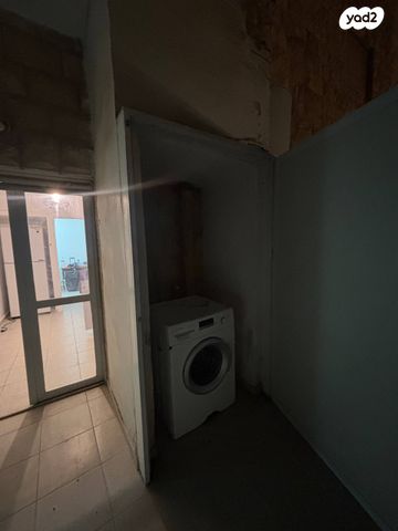 דירה, שמאי 16, מרכז העיר, ירושלים