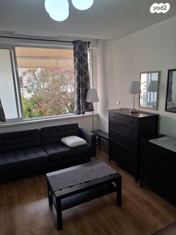 יחידת דיור, מעלה החמישה 10, קרית גנים, ראשון לציון