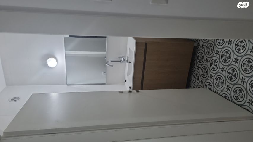 דירה, הגפן 1, כרמי הנדיב, אחוזת רוטנר, קרית מלאכי