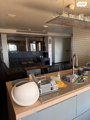 דירה, הנביאים 56, דרום מערב ותיק, בת ים