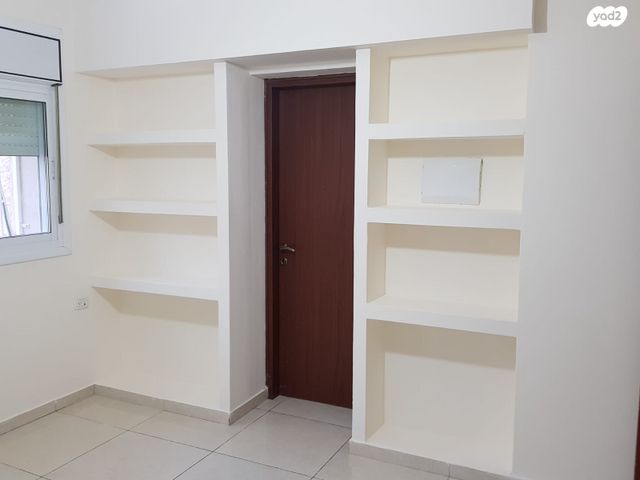 דירה, הרב ש. שאולזון 6, הר נוף, ירושלים