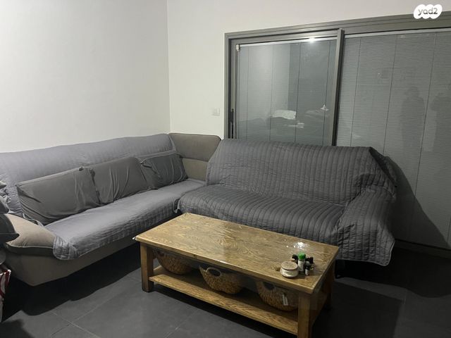 דירה, דרך לוי אשכול 70, קיראון, קרית אונו