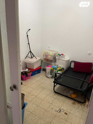 דירה, שדרות בר אילן 18, דרום מערב ותיק, בת ים