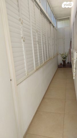 דירה, אילנות 15, כרמל מערבי, חיפה