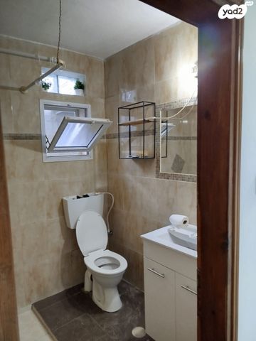 דירה, החרוב 11, עץ אפרים, עץ אפרים