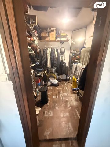 יחידת דיור, קורנית 68, נווה אילן - צבאי, יבנה