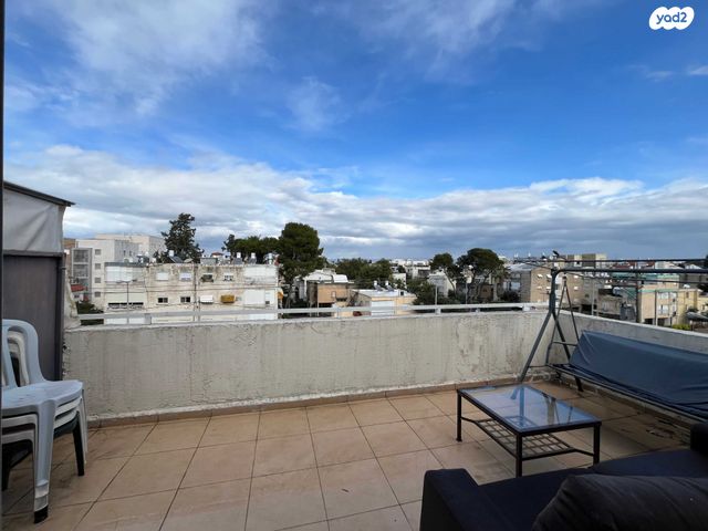 דירה, יצחק בן צבי 18, קרית חיים מזרחית, חיפה