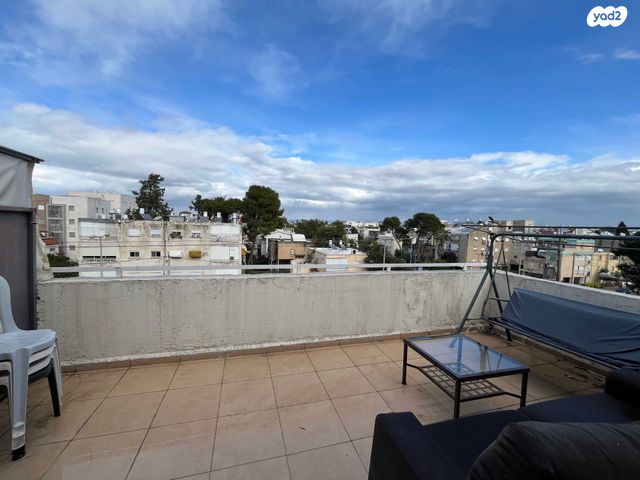 דירה, יצחק בן צבי 18, קרית חיים מזרחית, חיפה