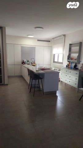 גג/ פנטהאוז, דבורה הנביאה 7, רובע יזרעאל סביוני העמק, עפולה