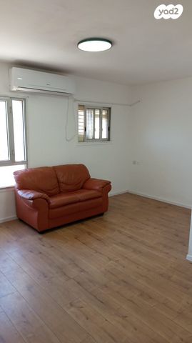 דירה, נחל גרופית 16, צוקי רמון, מצפה רמון