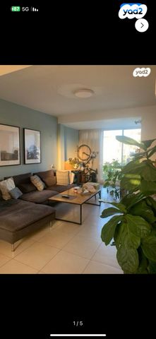 דירה, המאבק 61, תל גנים, גבעתיים