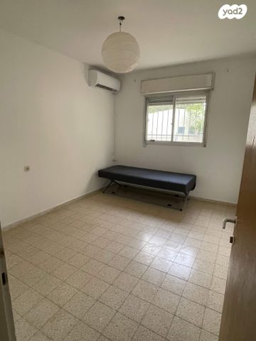 דירה, ישראל רוקח 15, שכונה י"א, באר שבע