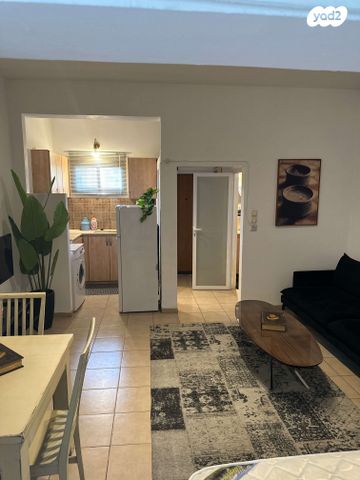 משמר הגבול 9