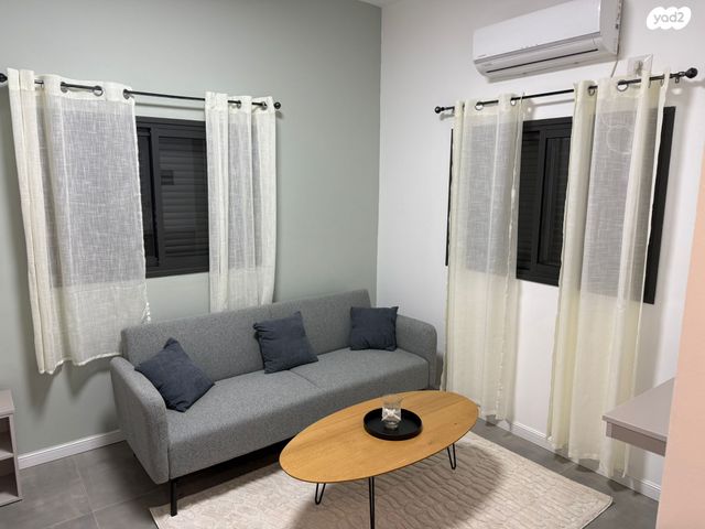 דירת גן, גוש עציון 40, יד אליהו, תל אביב יפו