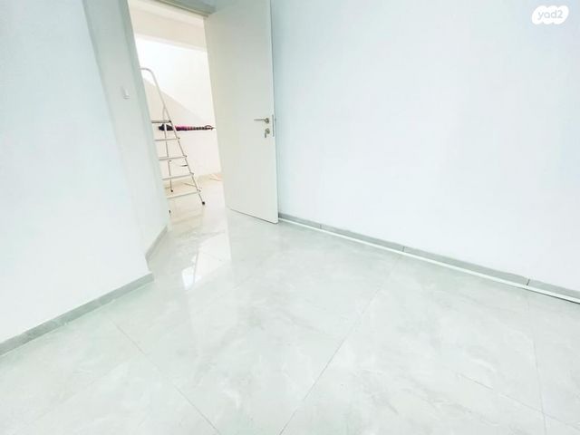 דירה, הלווייתן 21, נווה ים, ראשון לציון