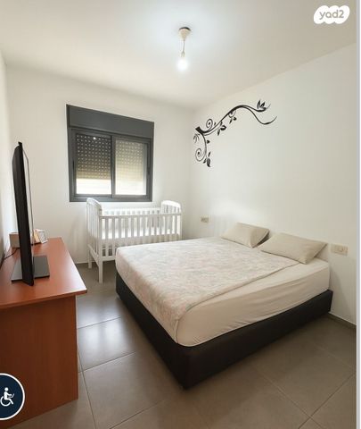 דירה, יונתן רטוש 14, פסגות אפק, ראש העין