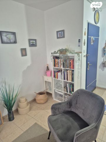 דירה, התאנה 17, המיסדים, כרמיאל