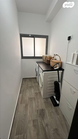 דירה, יגאל אלון 18, נחלת שמעון, בני ברק