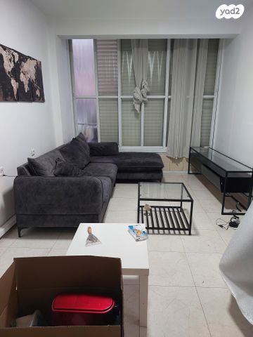 דירה, הרא"ה 45, שכונת בן גוריון, מרכז העיר ג', רמת גן