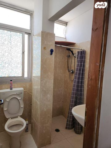 דירה, יהושע שטמפפר 5, מרכז העיר דרום, נתניה