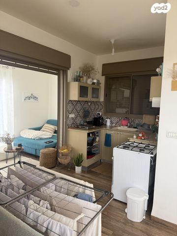 דירת גן, הזית 74, צרופה, צרופה