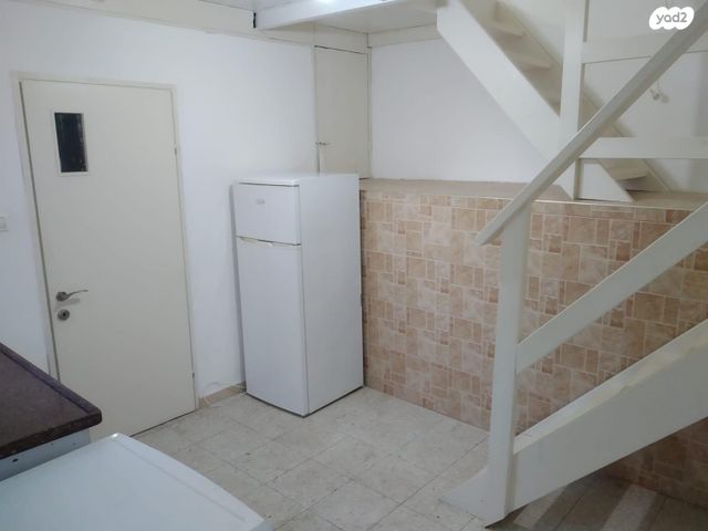 דירת גן, רקפת 32, בן גוריון, טבריה