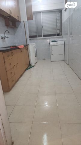 דירה, יצחק בן צבי 54, קרית חיים מזרחית, חיפה