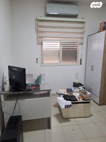 דירה, אלכסנדר זייד 52, קרית חיים מזרחית, חיפה