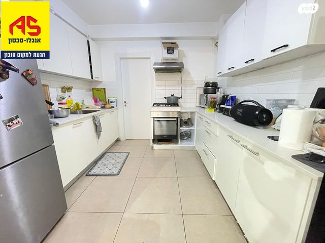 דירה, בני וו. רייך, קרית השרון, נתניה