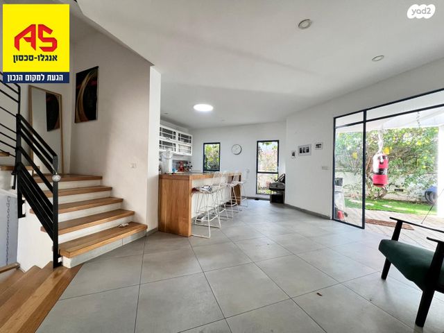 בית פרטי/ קוטג', יהושע בן נון, נאות הרצל, נתניה