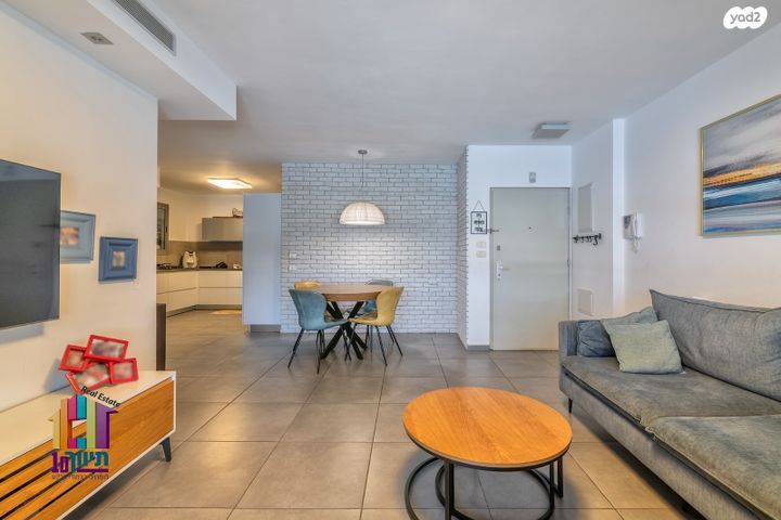 דירה, התורן, נאות רבין, יבנה