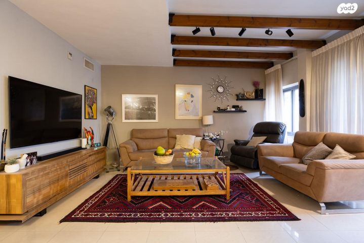 דירת גן, לבונה, גילה, ירושלים