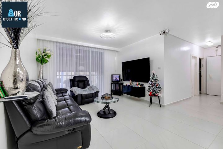 דירה, דקר, גני יער, לוד