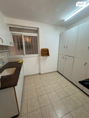 דירת גן, חטיבת עציוני, רמת רבין מערב, כרמיאל