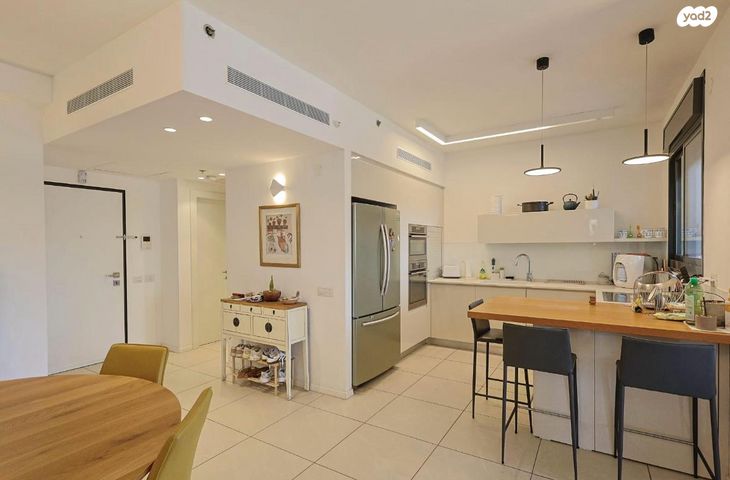 דירה, רמת השרון