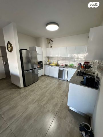 דירה, האשל, שכונת יהלום, מרכז העיר ב, רמת גן