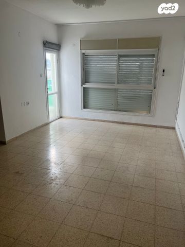 דירה, רותם, הר יונה, נצרת עילית / נוף הגליל