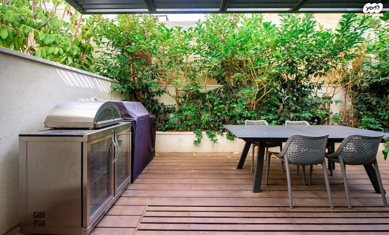 דופלקס, תל אביב יפו