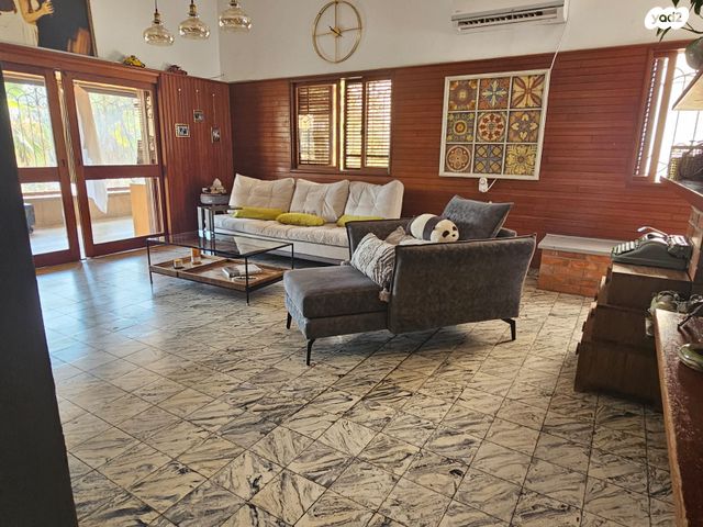 דירה, מנוחה ונחלה 26, ג' / מרכז מזרח העיר, רחובות