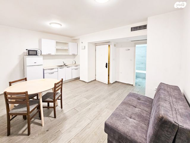 דירה, יפו, ירושלים