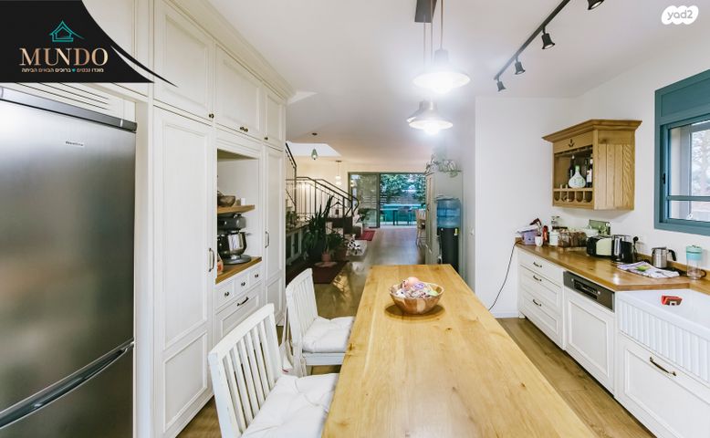 דו משפחתי, אלות, גני מנחם, באר יעקב