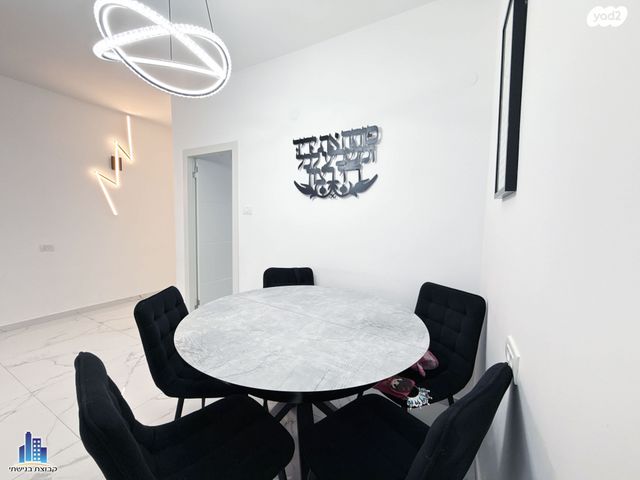 דירה, שדרות בר אילן 32, דרום מערב ותיק, בת ים